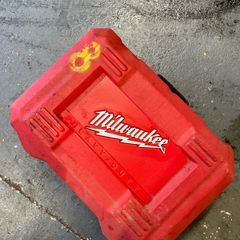 milwaukee box
