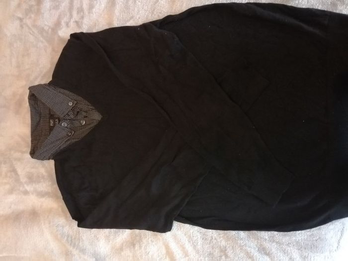 mens top medium