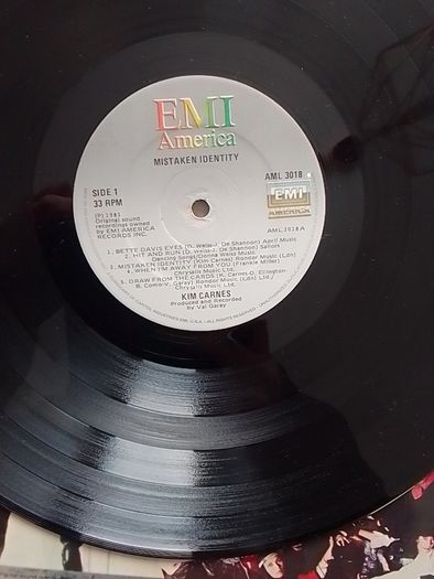 Kim Carnes LP (Irish) - Mistaken Identity