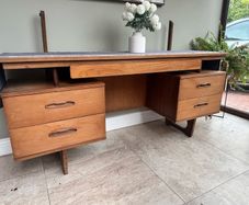 mid century sideboard / dresser