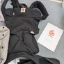 Ergobaby Baby Carrier with Newborn Infant Insert Image 2