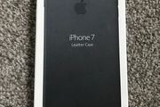 iPhone 7 leather case