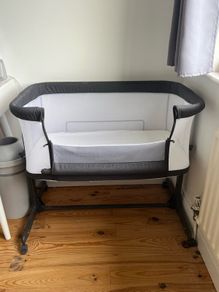 Bedside crib