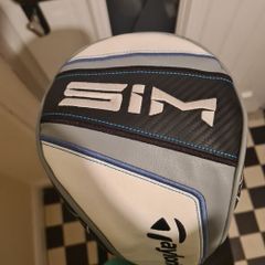 Taylormade Sim Max driver