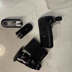 Flash trigger clips flash holder reflector battery pack canon 90d