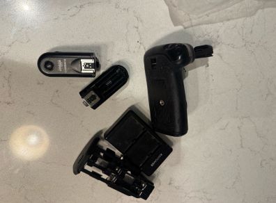 Flash trigger clips flash holder reflector battery pack canon 90d