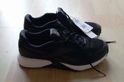 Sport shoes.