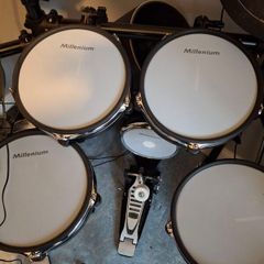 electronic drum kit