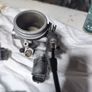 BMW r1200 GSA 2006 throttle bodies Image 6