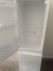 Whirlpool integrated fridge/ freezer
