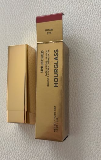 Hourglass Unlocked Satin Creme Lipstick 4g Shade Roar