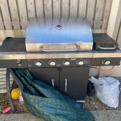 4 Burner Gas BBQ