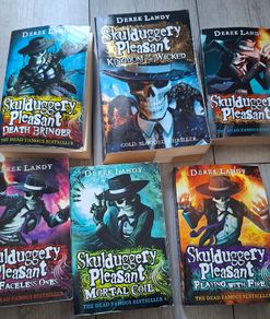 Derek Landy books