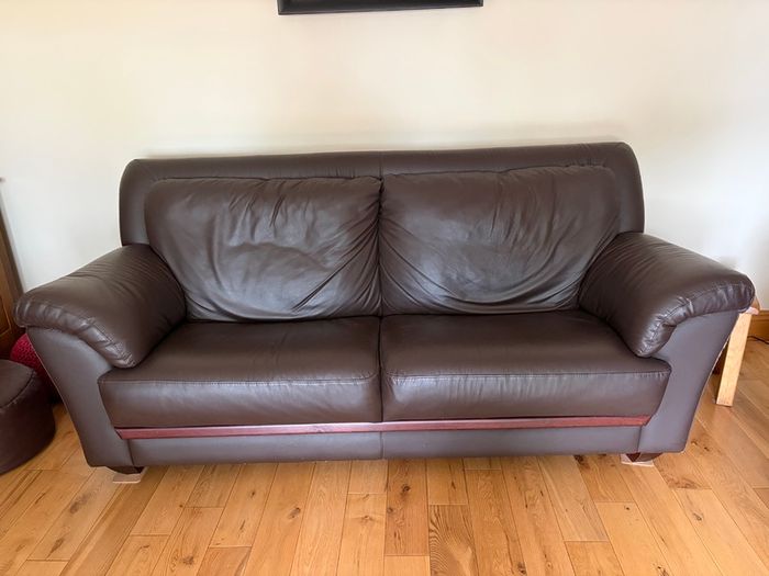 Genuine Leather 3-Piece Suite Excellent Condition Chocolate Brown