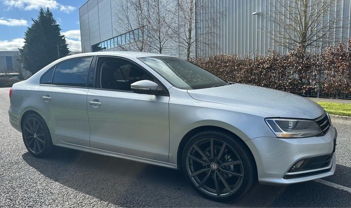 2015 Volkswagen Jetta 2.0 diesel automatic May sell or swap