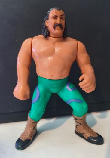 Vintage 90s Hasbro WWF Wrestlers