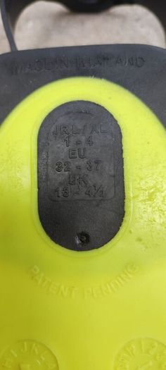 Typhoon T-Jet Fins size adjustable (3 available)