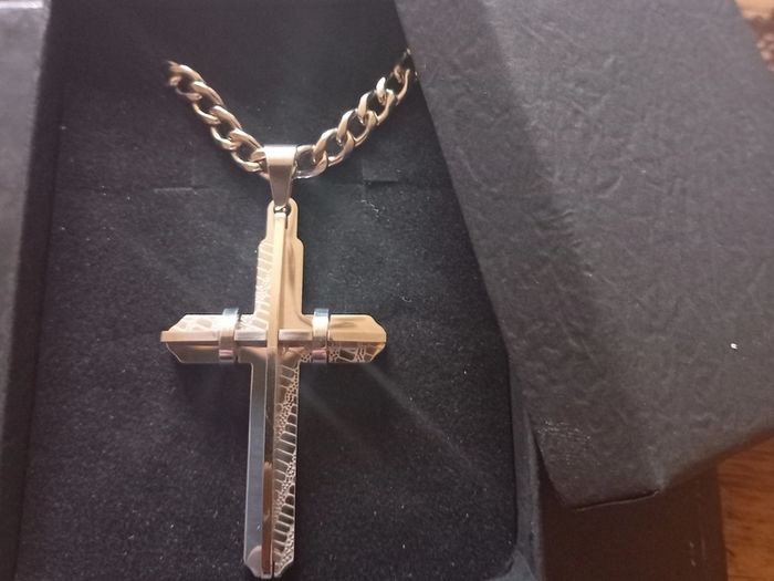 religous holy cross