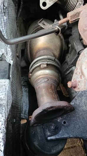 Audi 2.0tdi 140hp BRE engine. A4 b7 a6 c6 2.0tdi oil pump upgrade kit, injectors, turbo, clutch, R18 sline wheels, EGR, alternator, parts, leather seats, breaking