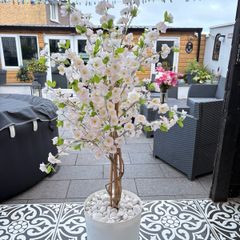 Artificial tree