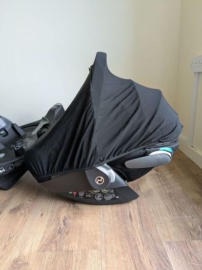 Cybex Cloud Z2 i-Size Car Seat + Base + Accessories - Bundle Only - Receipt - Great Condition