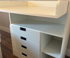 Changing table