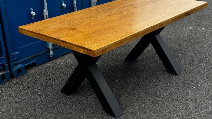 Solid Oak Dining Table 180cm, Ex Display Like New