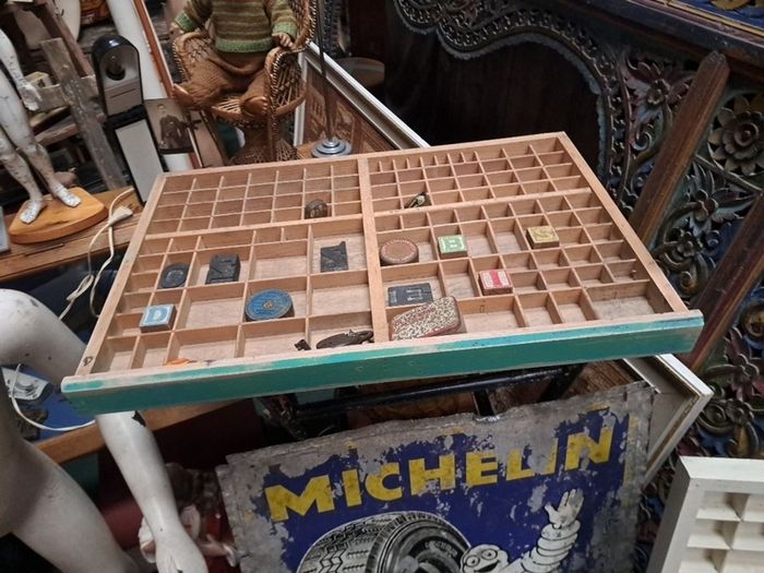 Vintage Wooden Printers Tray