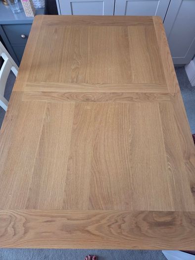 Extendable Oak Dining Table