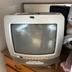 tv with dvd player