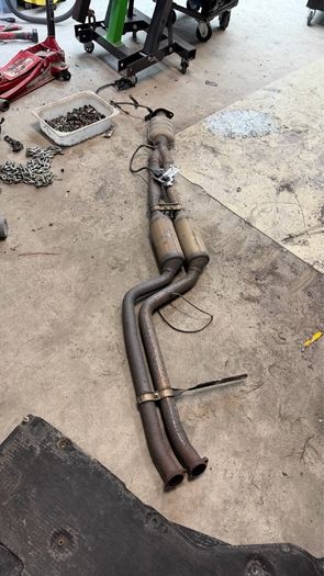 2007 bmw 325i exhaust