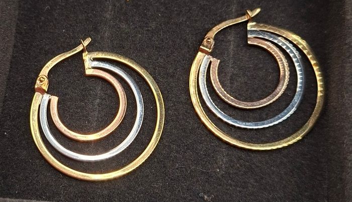 9ct three tones yellow, white,and rose gold triple hoop earrings