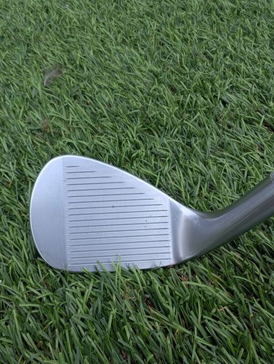 Titleist Vokey SM10 52 08F