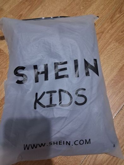 big bundle of teen boys clothes