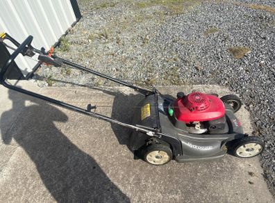 Honda HRX 537 lawnmower