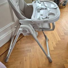 Mamia high chair