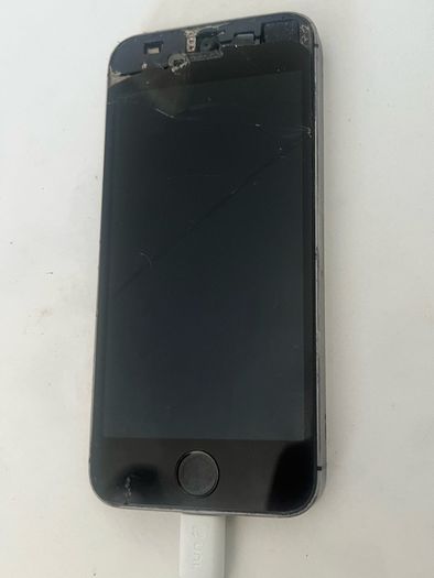 iPhone 5s 16GB Unlocked