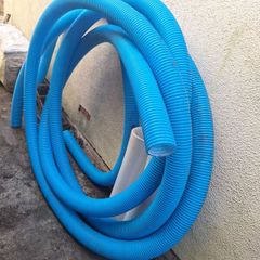 Flexible, corrugated hose 2 pieces