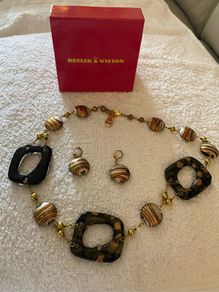 Butler & Wilson ladies Murano neckpiece and earrings