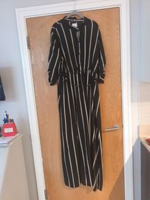 Boohoo Dress.  S. 20.  B.N.W.T