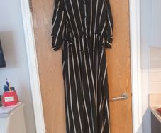Boohoo Dress.  S. 20.  B.N.W.T