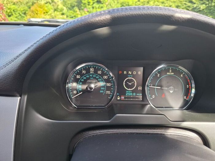 Jaguar XF 2014 3.0L V6 Auto R Sport