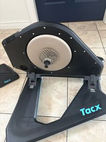 Tacx neo 2 smart turbo trainer
