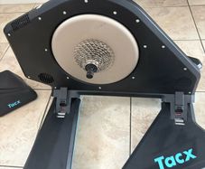 Tacx neo 2 smart turbo trainer