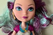 Ever After High Madeline Hatter, First Chapter Doll