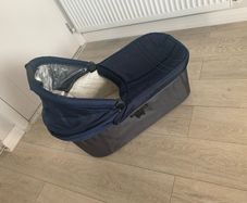 Baby Cot and car seat