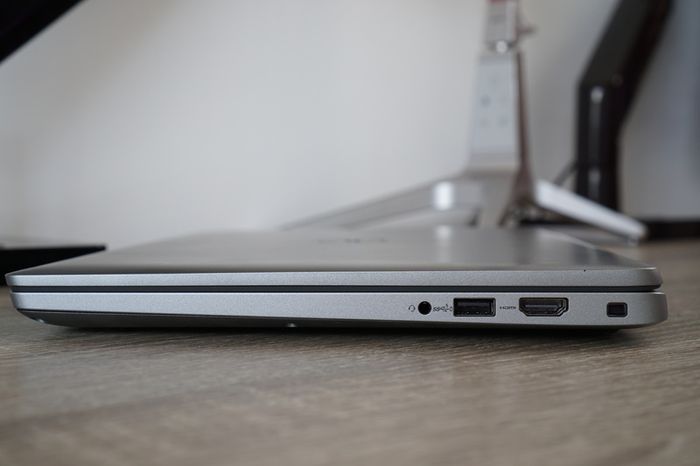 New Dell Latitude 5450 Business | Ultra 5 | 16GB RAM | 100% sRGB Touch | Pro Warranty