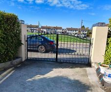 Fence gate double door
