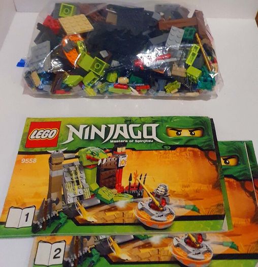 Lego Ninjago 9558: Training set (2011) 100% Complete (NO BOX OR CARDS)
