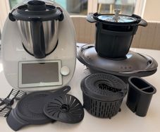 Thermomix TM6  - Excellent Condition + Cutter